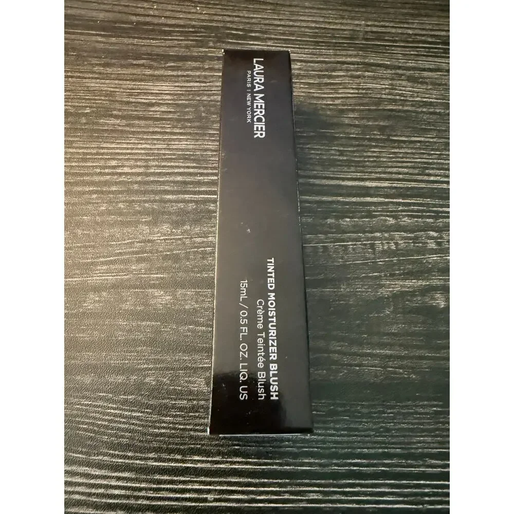 NIP Laura Mercier Eye and Face Make-Up Bundle - 5 Items Size